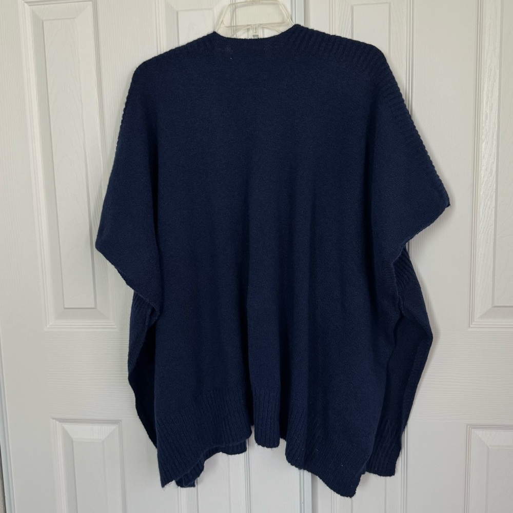 Nordstrom Ribbed Blue Stretch Polyester Blend Ruana Poncho Size OS New - Picture 7 of 15